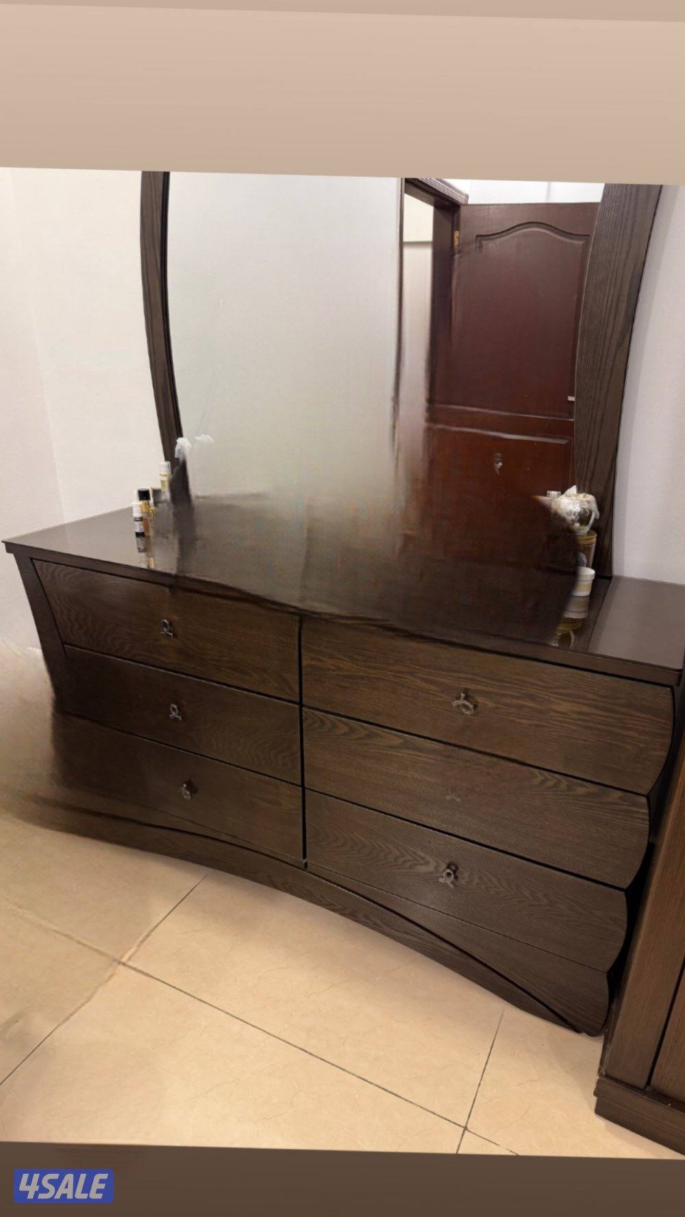 غرفة نوم بيعة سريعة1