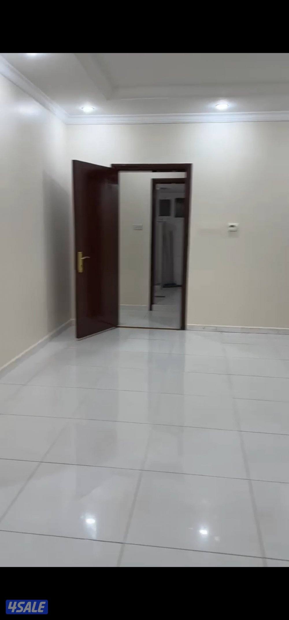 للاجار شقه غرفتين لعائلة صغيرة5