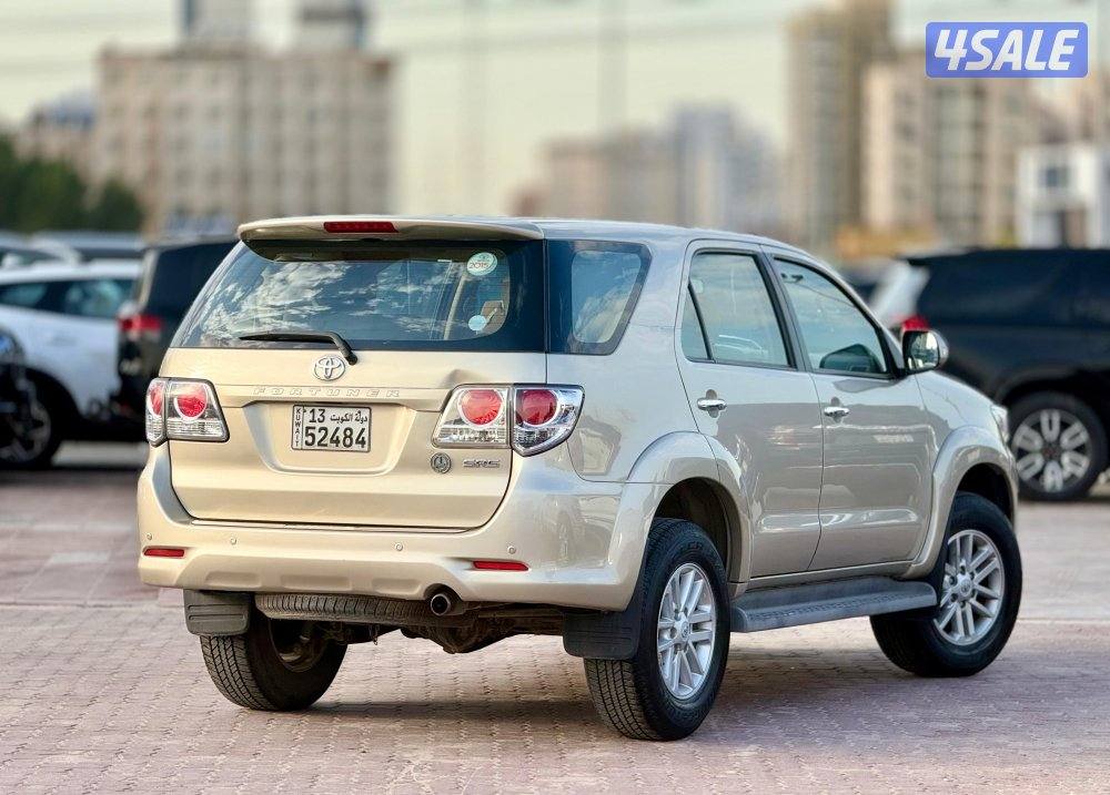 فورتنر مخزن 2015 شرط الفحص6