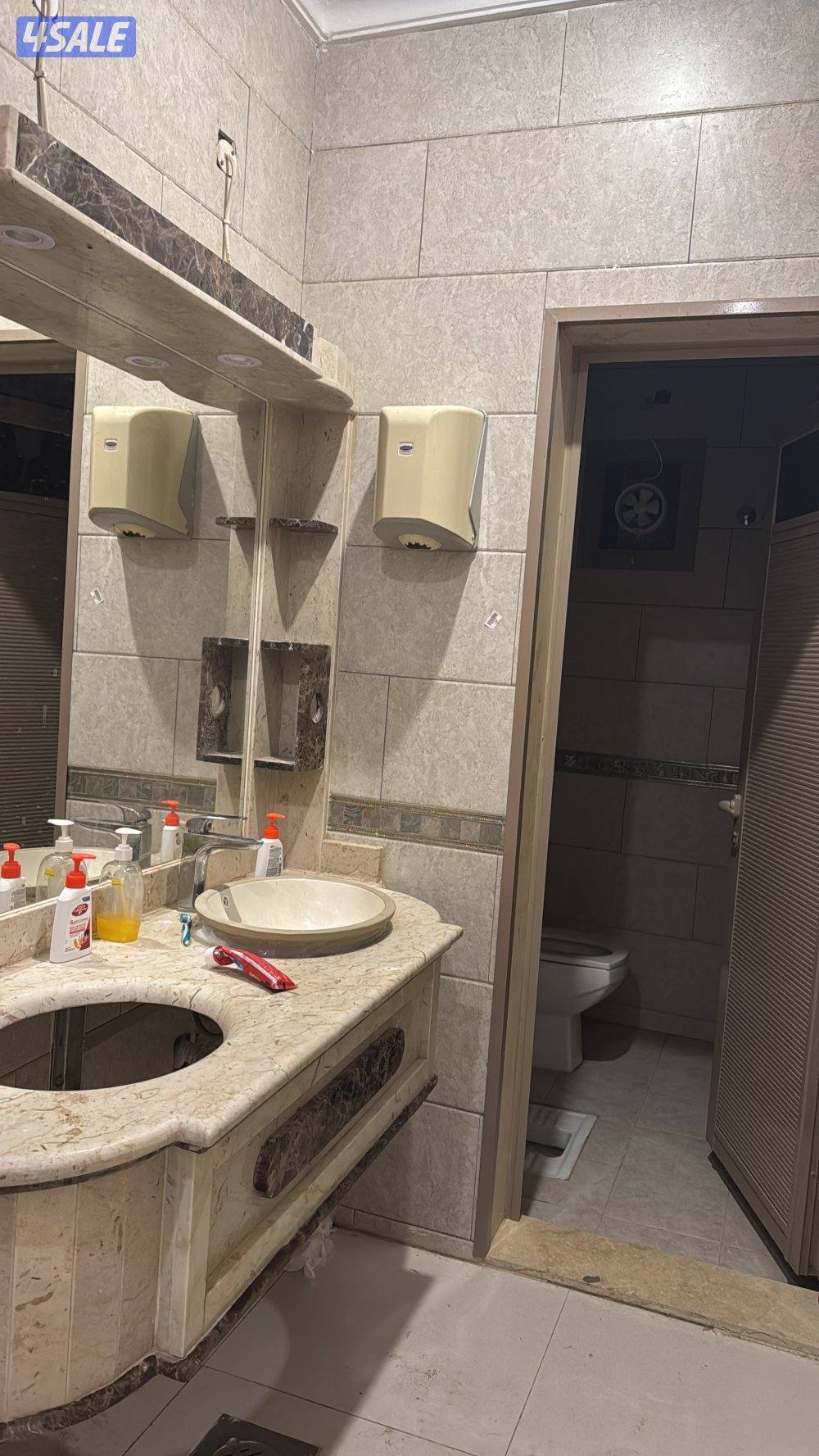 للإيجار شهري2