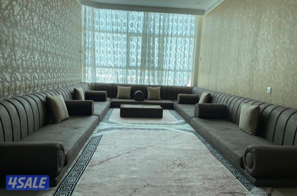 جلسة أرضية ١٣ متر0