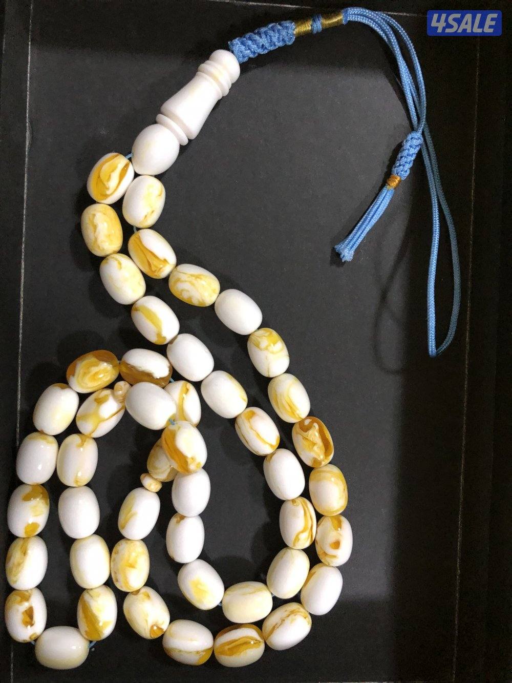 مستكه عدد تنين جميل واحد مملك و التاني شكه9