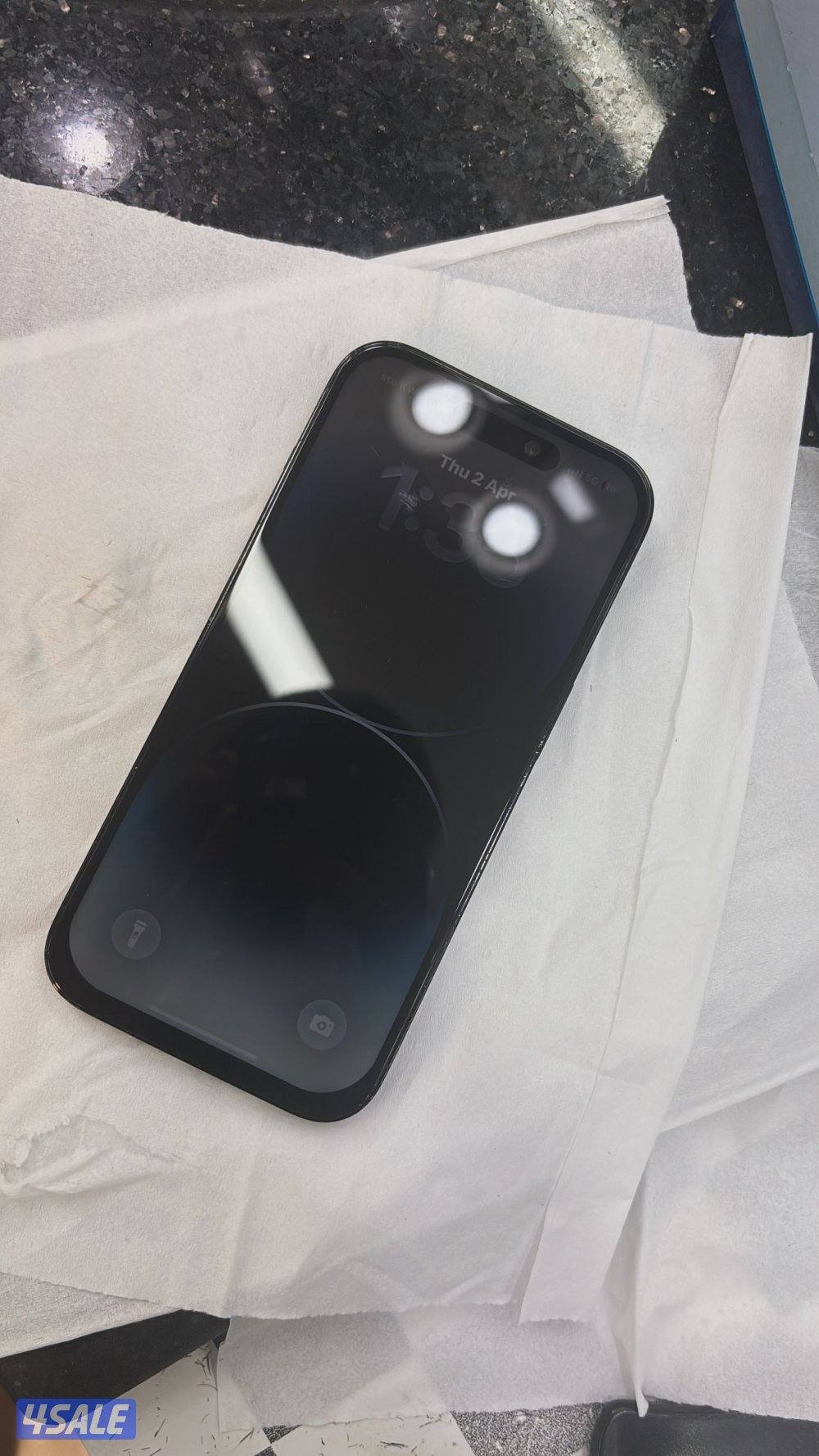 •	ايفون 14 برو 256 جيجا نظيف – جاهز للتجربة – سعر قابل للتفاوض3