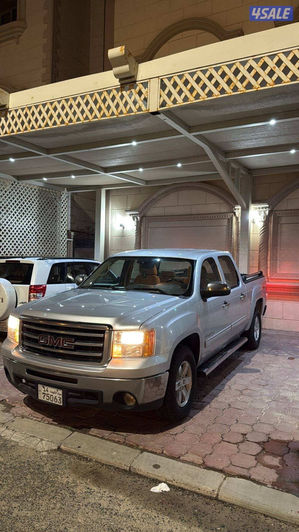 للبيع وانيت سيرا Z713