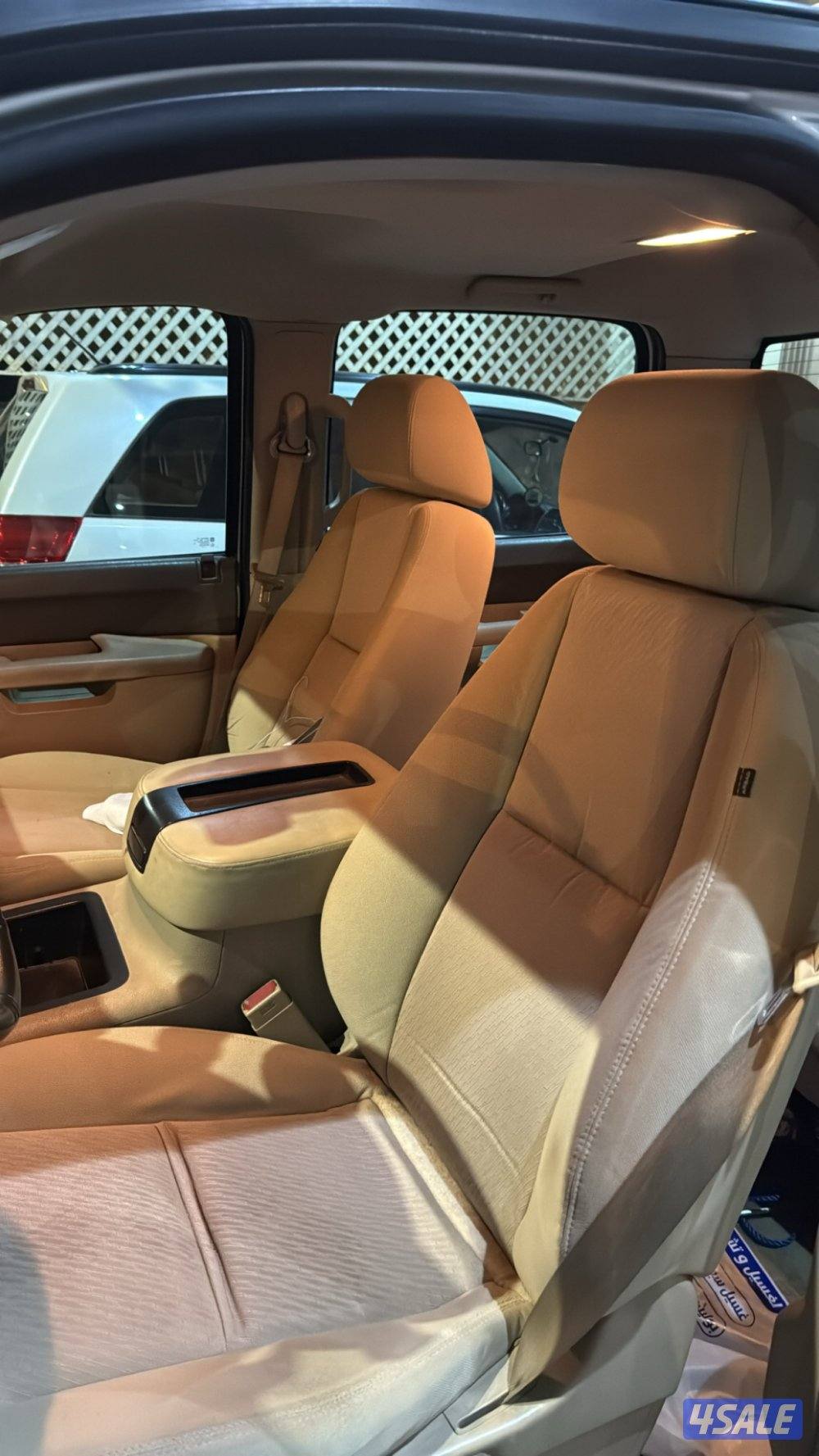 للبيع وانيت سيرا Z715