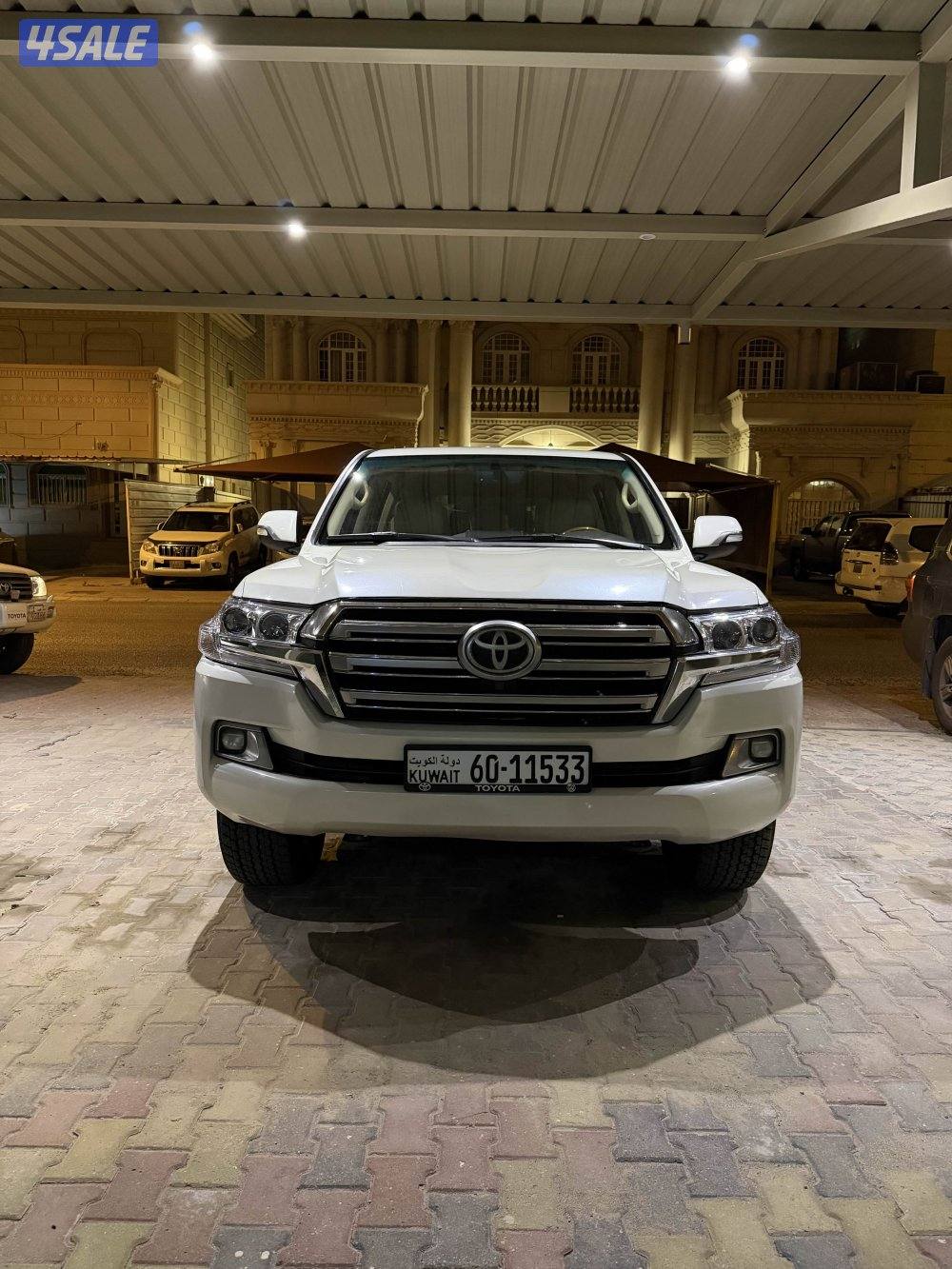 لاند كروزر ٢٠١٧3