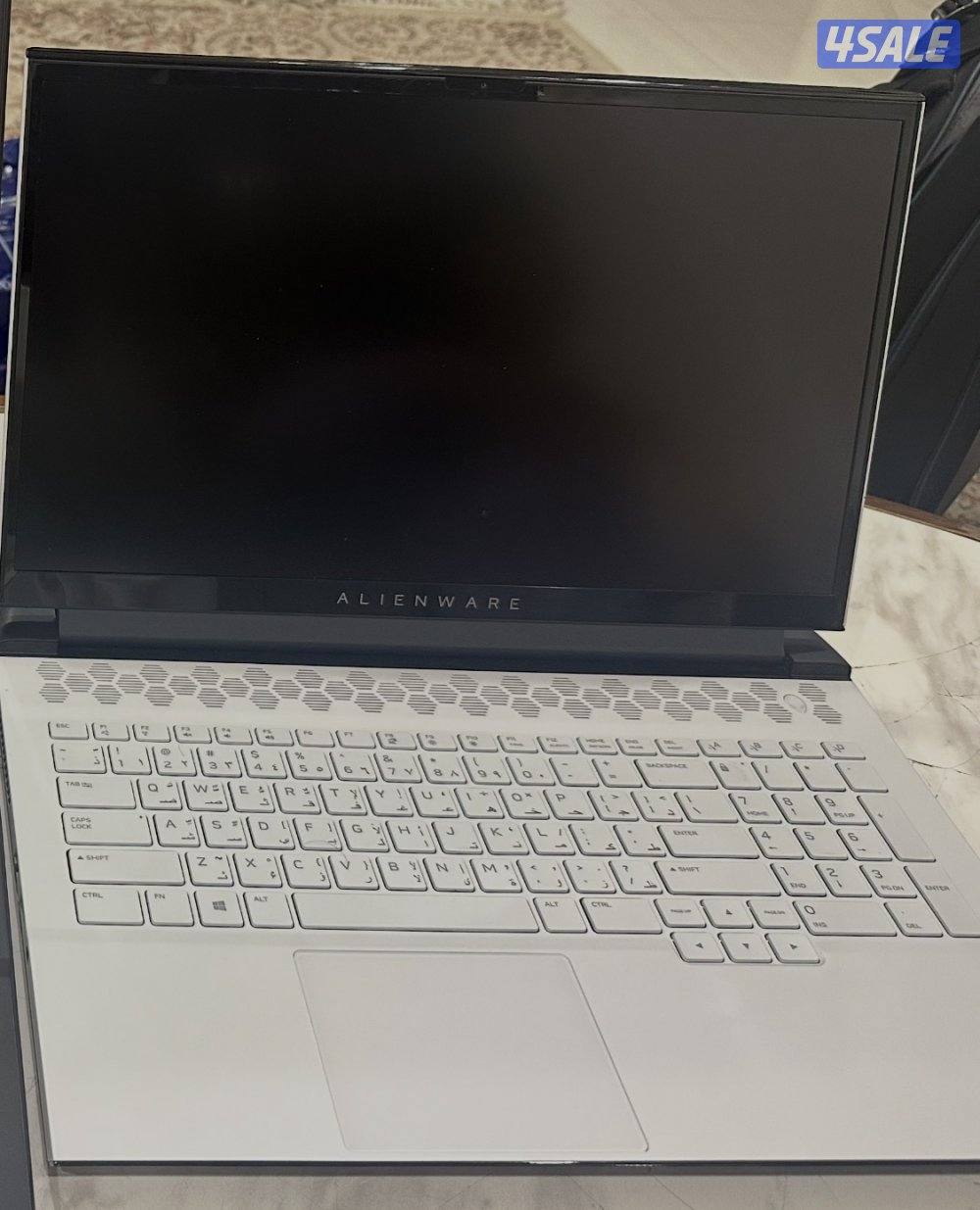 لابتوب Alinware M17 R32