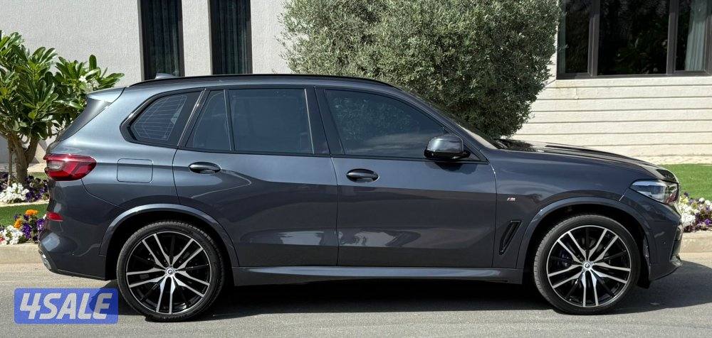 بي ام دبليو X5 - م2023 - وارد الغانم -1