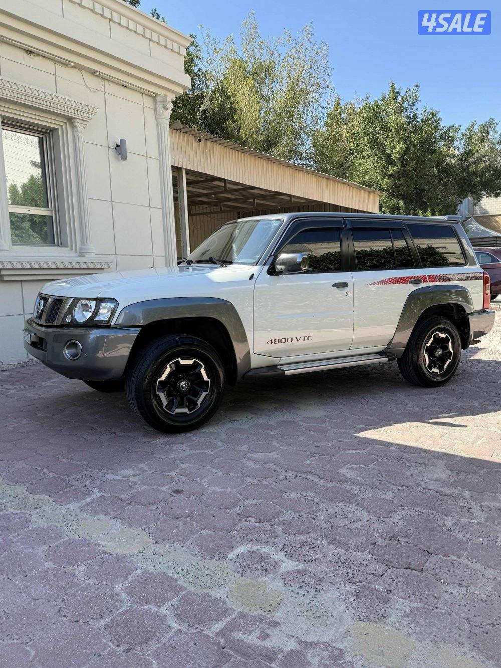 تحت الكفالة0