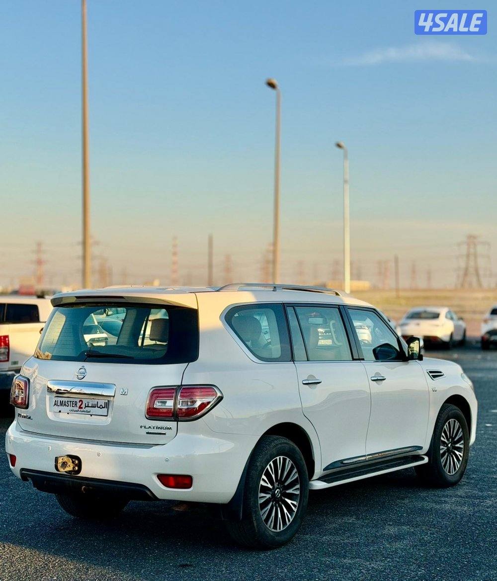 للبيع باترول بلاتنيوم ستي 2015 صبغ الوكاله3