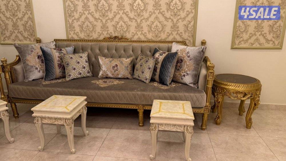 للبيع قنفات مع طاولات طقم كامل نظيف جداً3