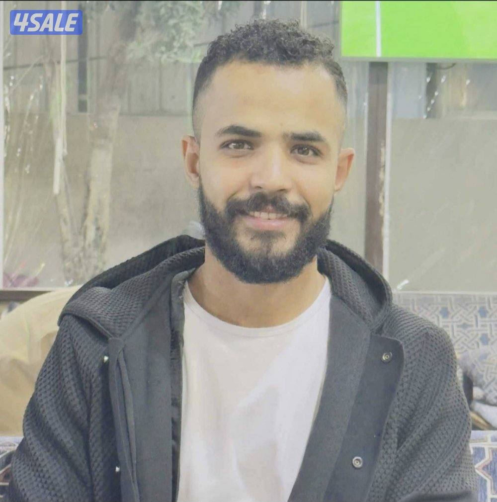 بائع لدى محل ادوات صحية / وجاهز للعمل ب اي مجال آخر0