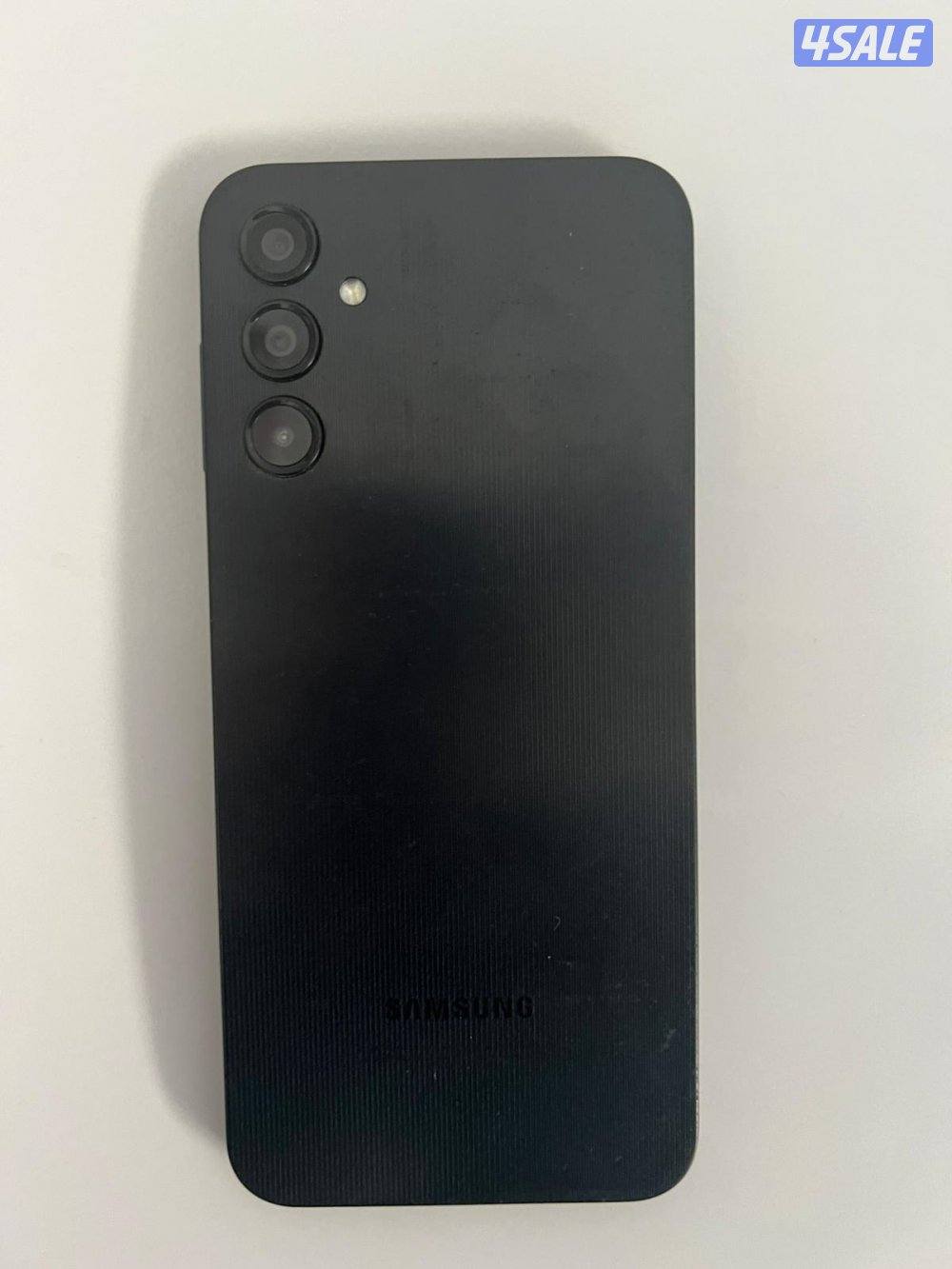 هاتف سامسونج A14 بحالة ممتازة للبيع أو للبدل  for sell or exchange1