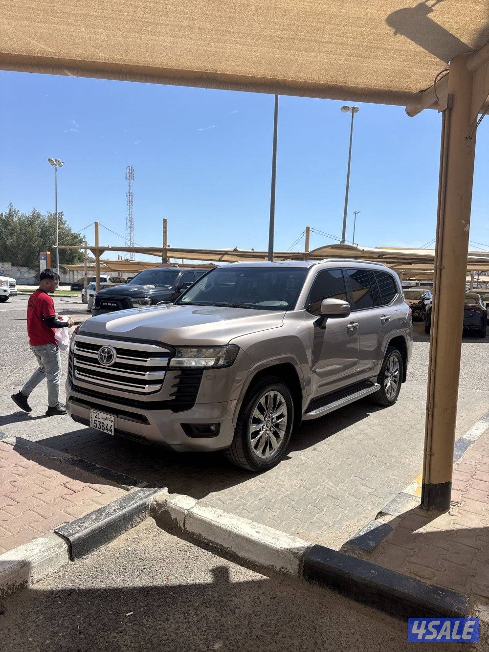 للبيع لاند 2022 صبغ وكاله2