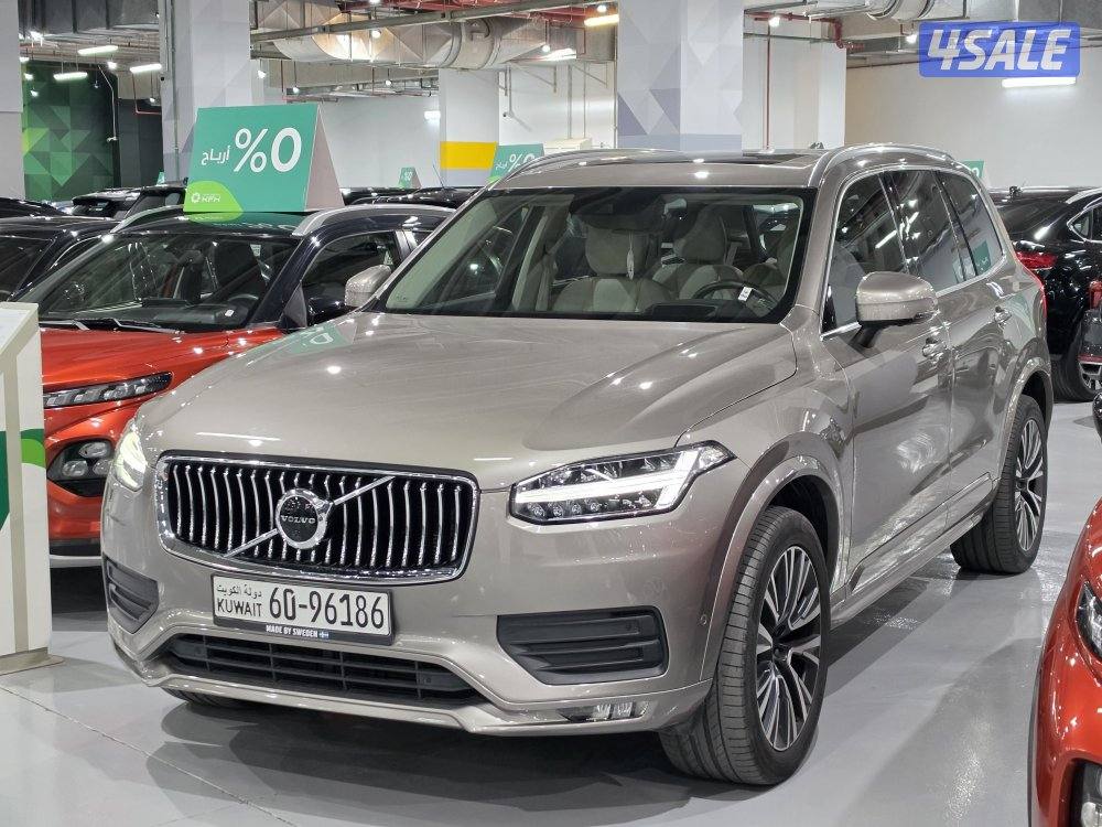 Volvo XC900