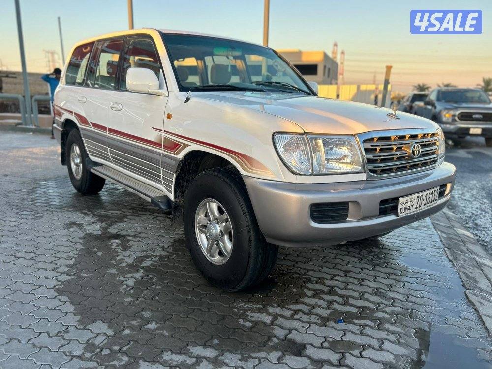 تويوتا لاند كروزر GX.R -V6 موديل 2003 ماشى 569.000 k.m  وارد الساير .1