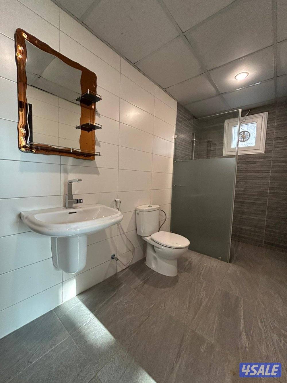 شقة في بنيد القار بإطلالة بحرية مميزة5