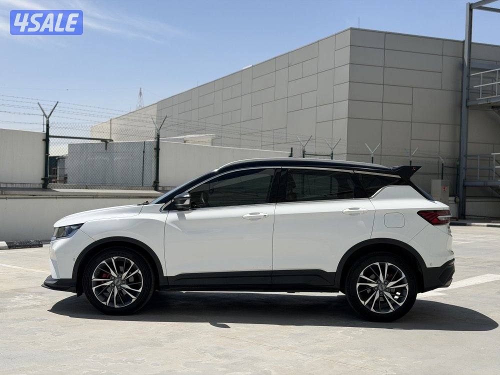 جيلي كولراي S الفل بنوراما موديل 2022 عداد 95 الف كم بحالة الوكاله5