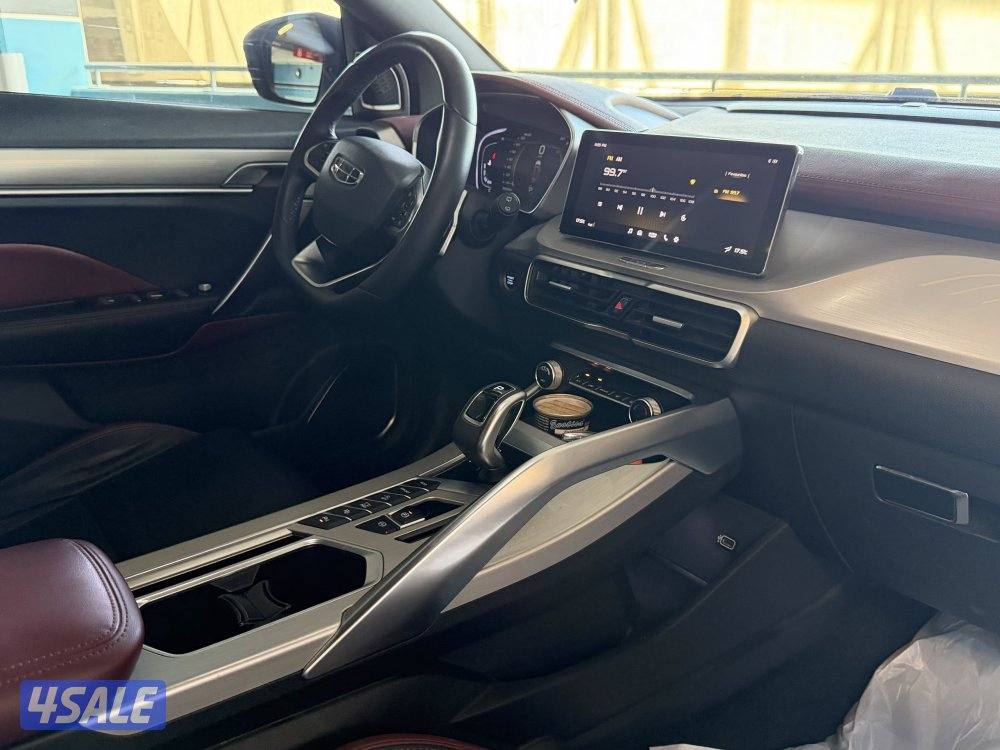 جيلي كولراي S الفل بنوراما موديل 2022 عداد 95 الف كم بحالة الوكاله8