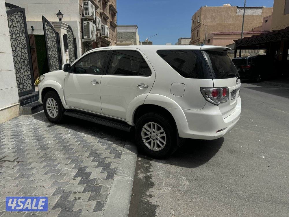 للبيع فورتنر2