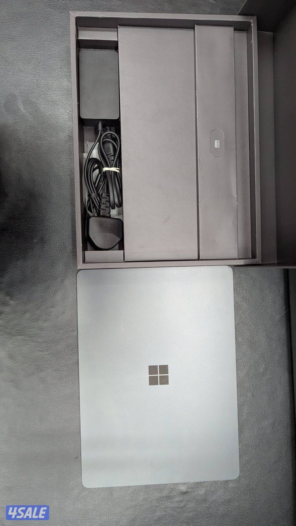 Microsoft  Surface laptop 7th Edition  / 16 GB ram / 512 GB SSD2