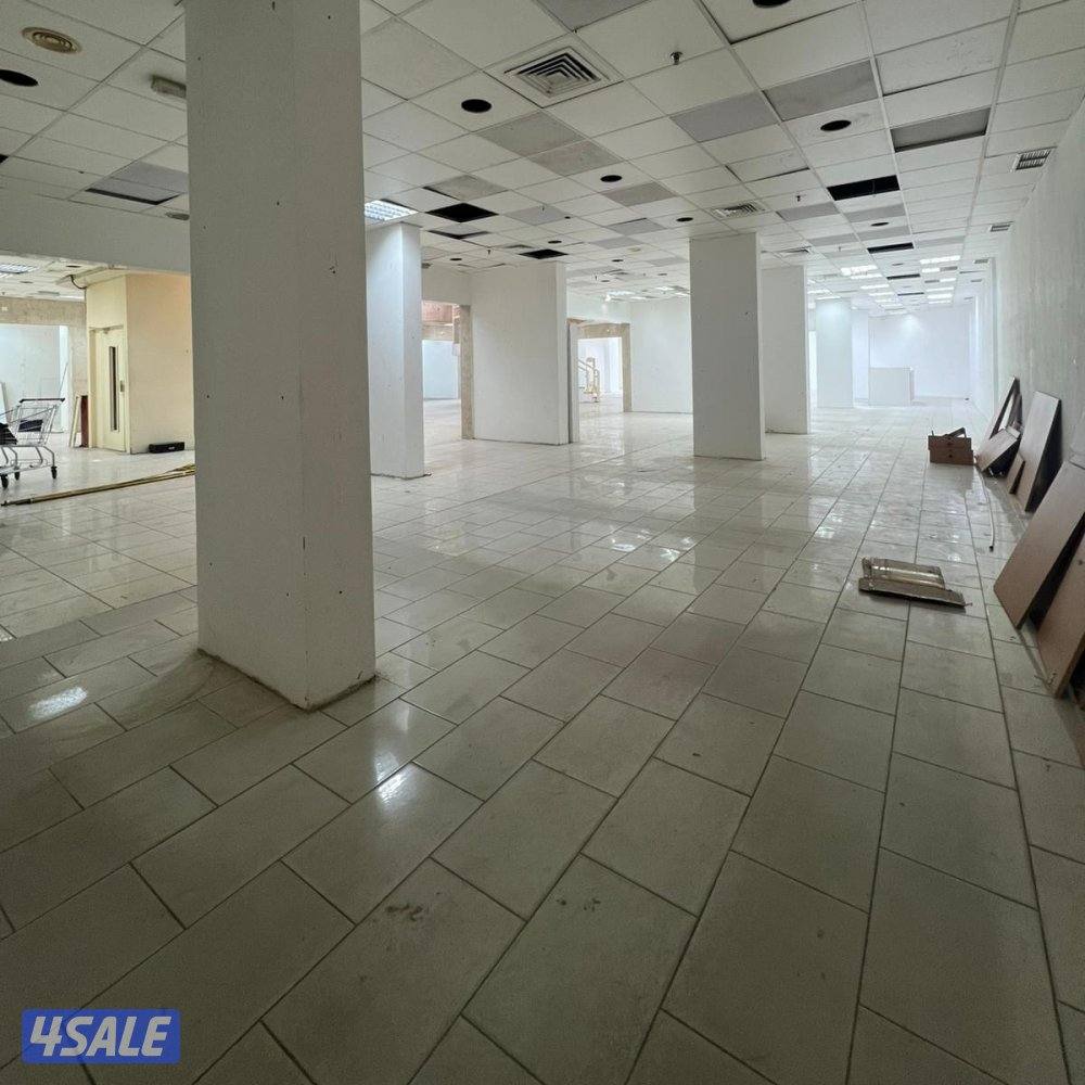 دور  كامل سرداب تجاري للإيجار في الفروانية6