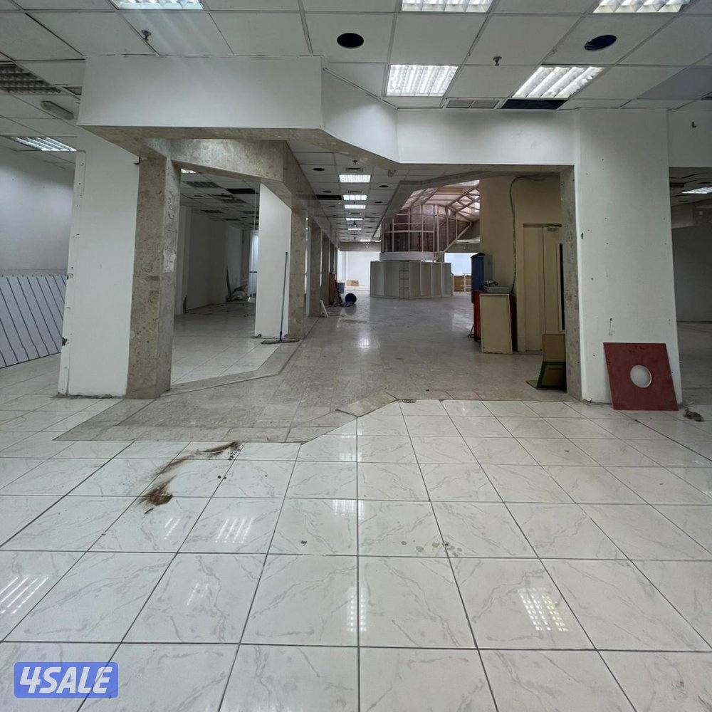 دور  كامل سرداب تجاري للإيجار في الفروانية7