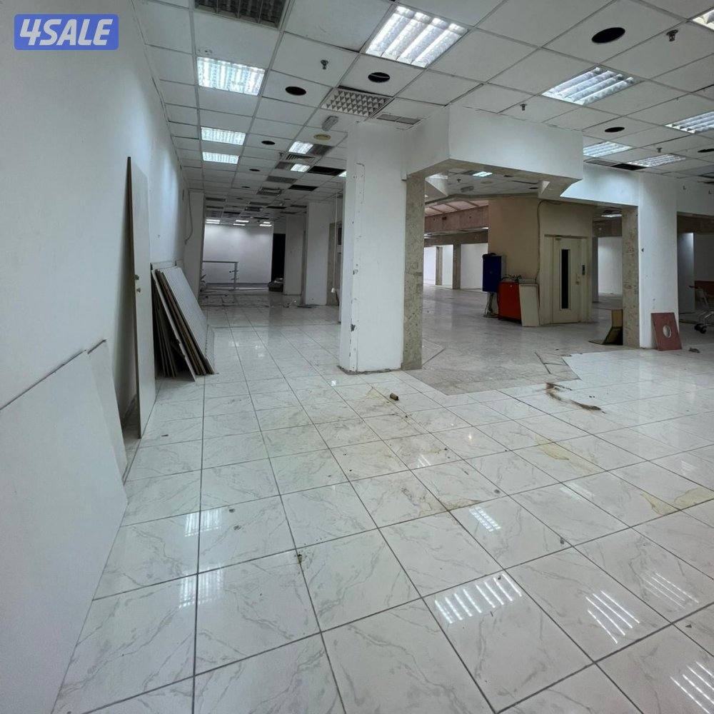 دور  كامل سرداب تجاري للإيجار في الفروانية10