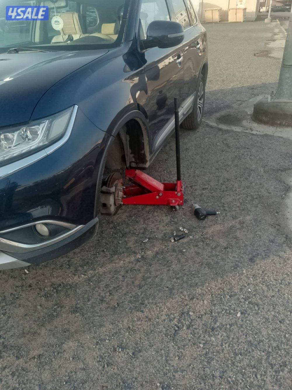 تصليح سيارات فحص كمبيوتر كهربائي سيارات كراج متنقل بنشر متنقل بطارية6