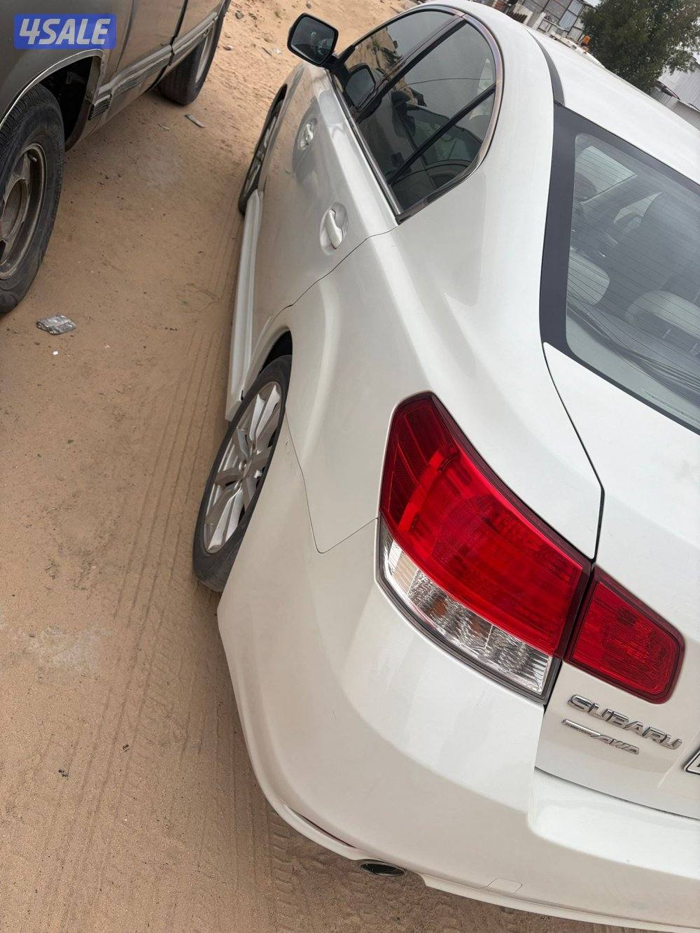 للبيع سوبارو ليغاسي نظيف1