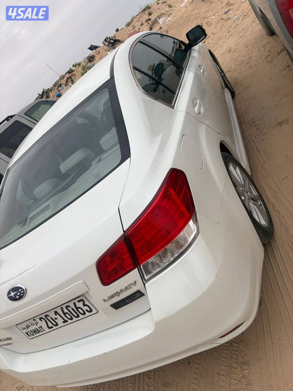 للبيع سوبارو ليغاسي نظيف2