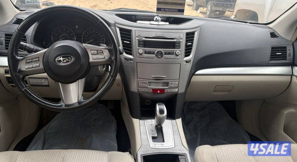 للبيع سوبارو ليغاسي نظيف3