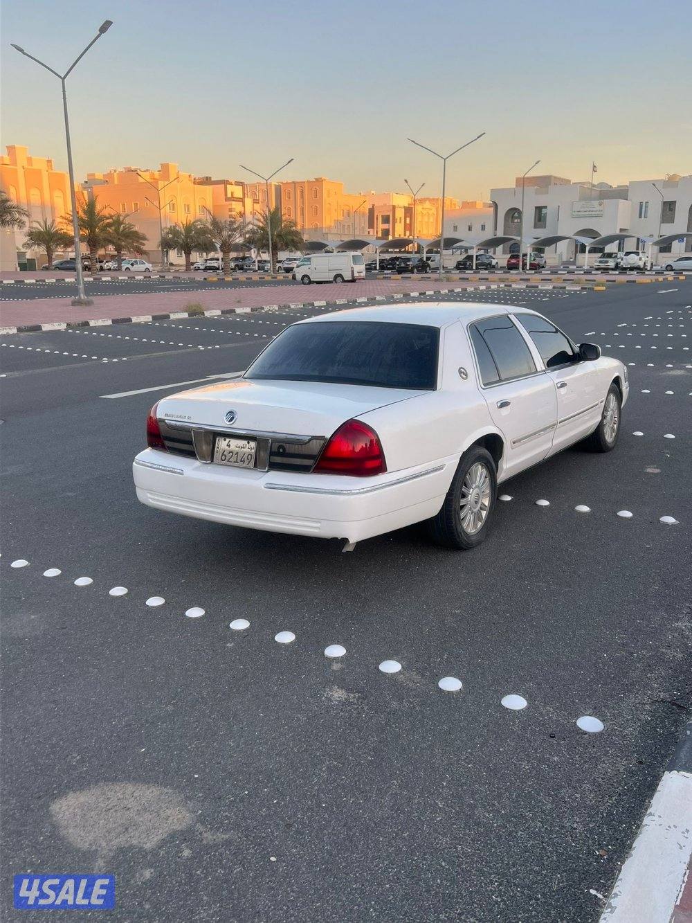 للبيع فورد جراند ماركيز3