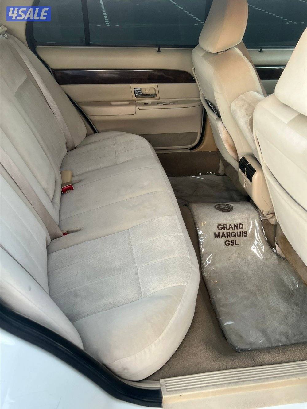 للبيع فورد جراند ماركيز4