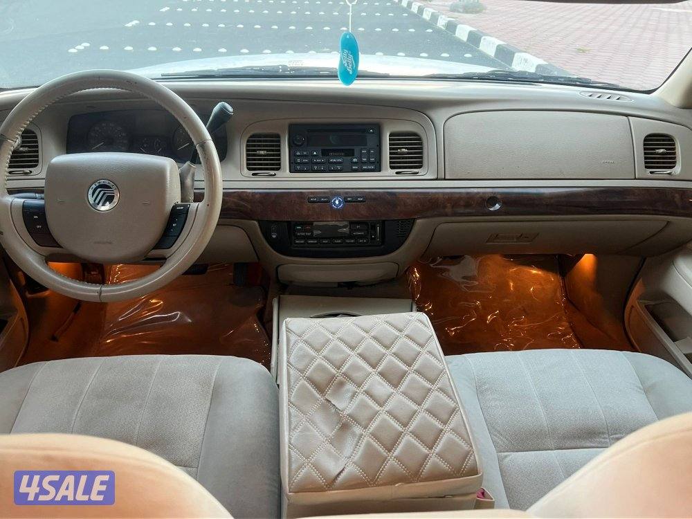 للبيع فورد جراند ماركيز5