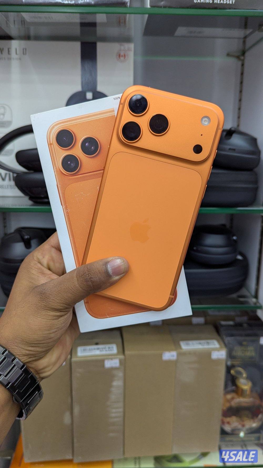 Apple Iphone 17 Pro Max / 2TB storage  and  arabic English  version6