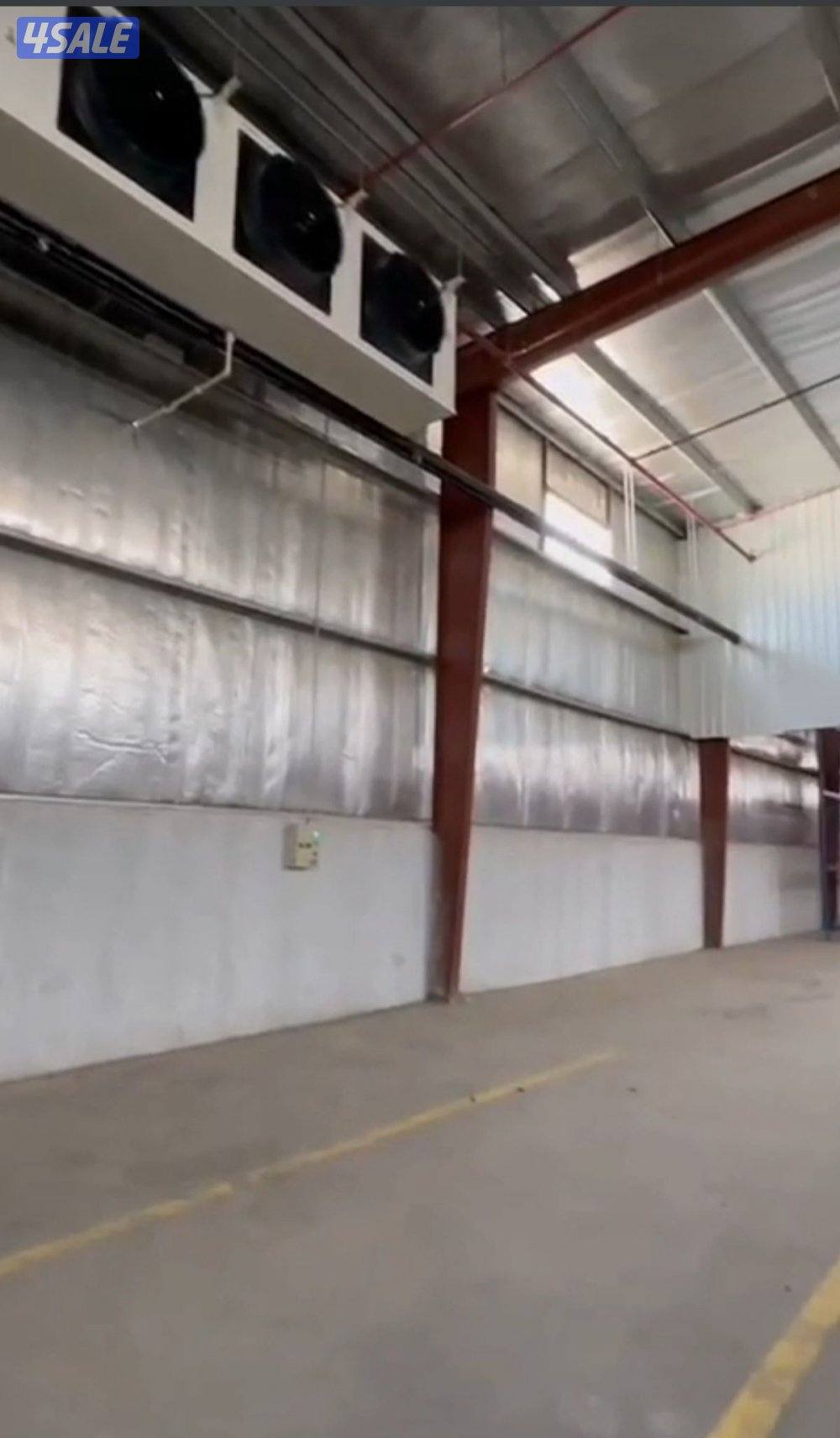 للإيجار مخازن صناعي و غذائي0