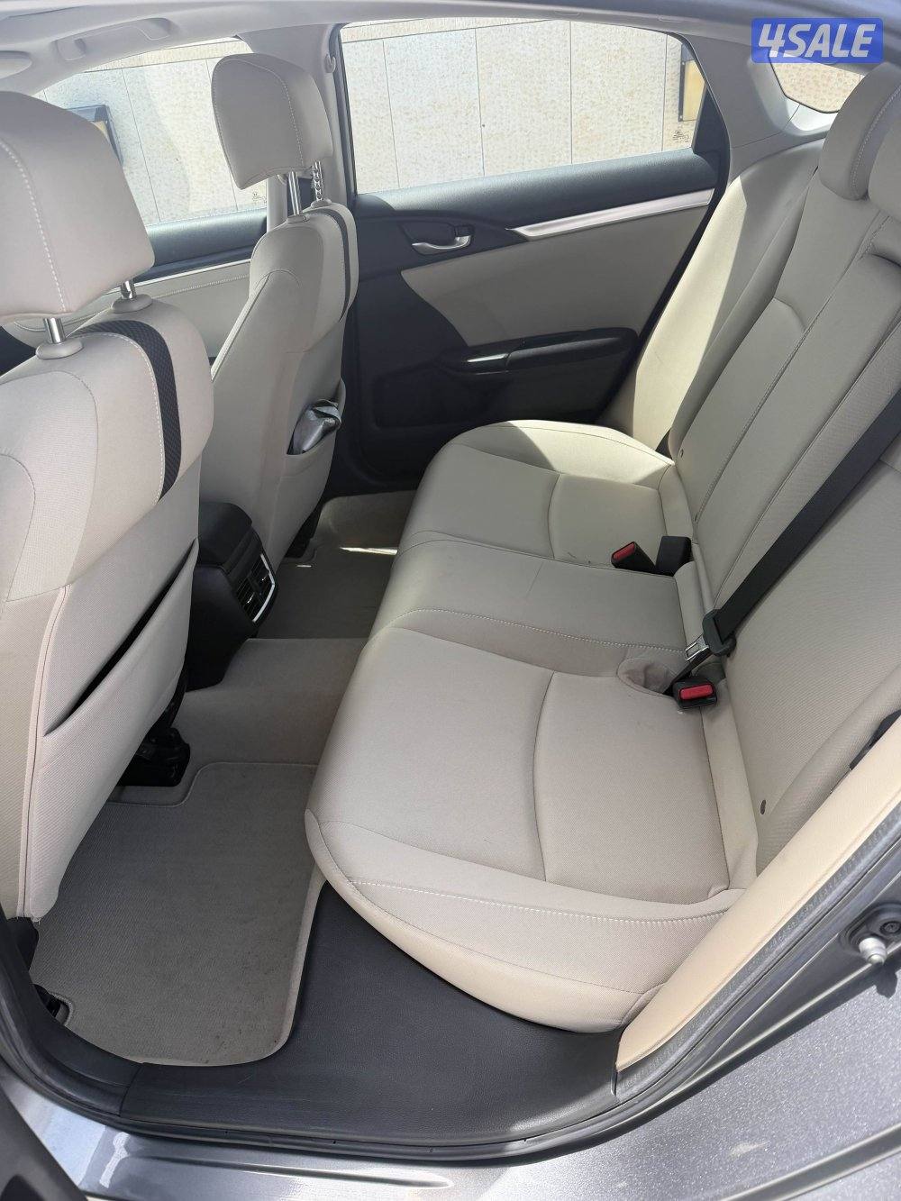 ماشيه 60 الف فقط Civic 2021 سيفيك3