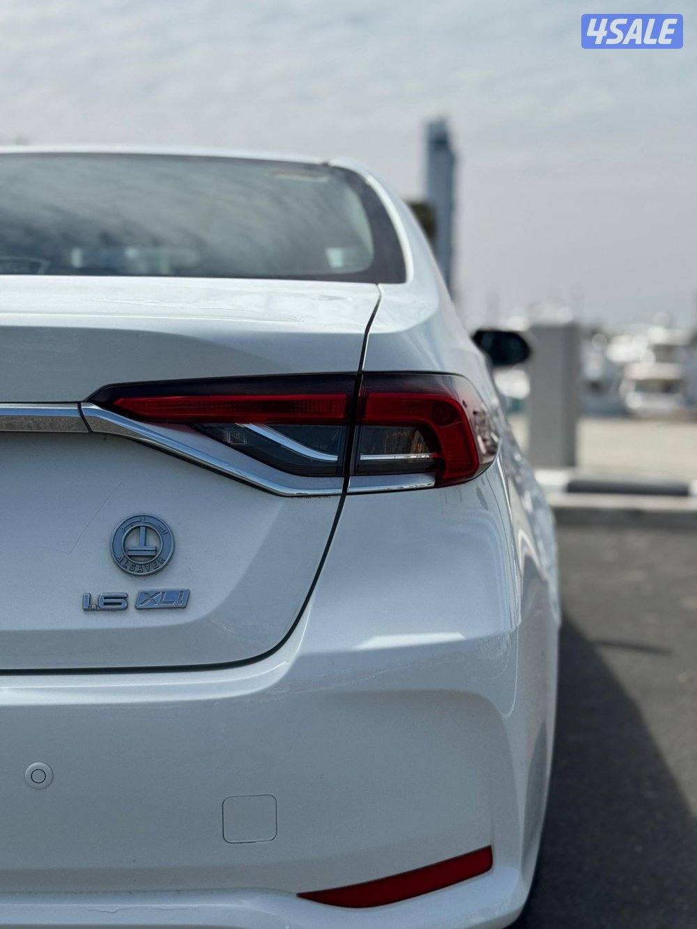 للبيع تويوتا كورولا 
موديل 2020
عداد 88 الف 
4 سلندر 
ماكينه 1600 cc12