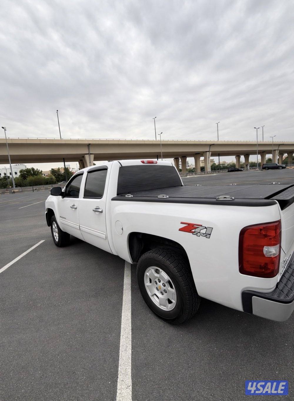 للبيع سلفرادو 2013 دبل1