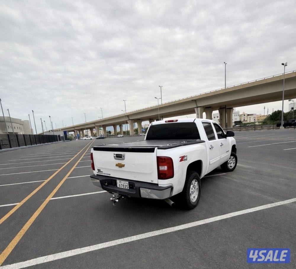 للبيع سلفرادو 2013 دبل2