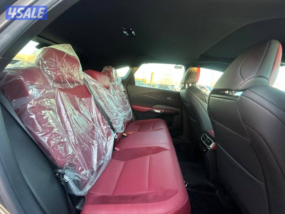 لكزس RX350 موديل 2023 ماشى 21.000 k.m  وارد الساير.صبغ وكالة4