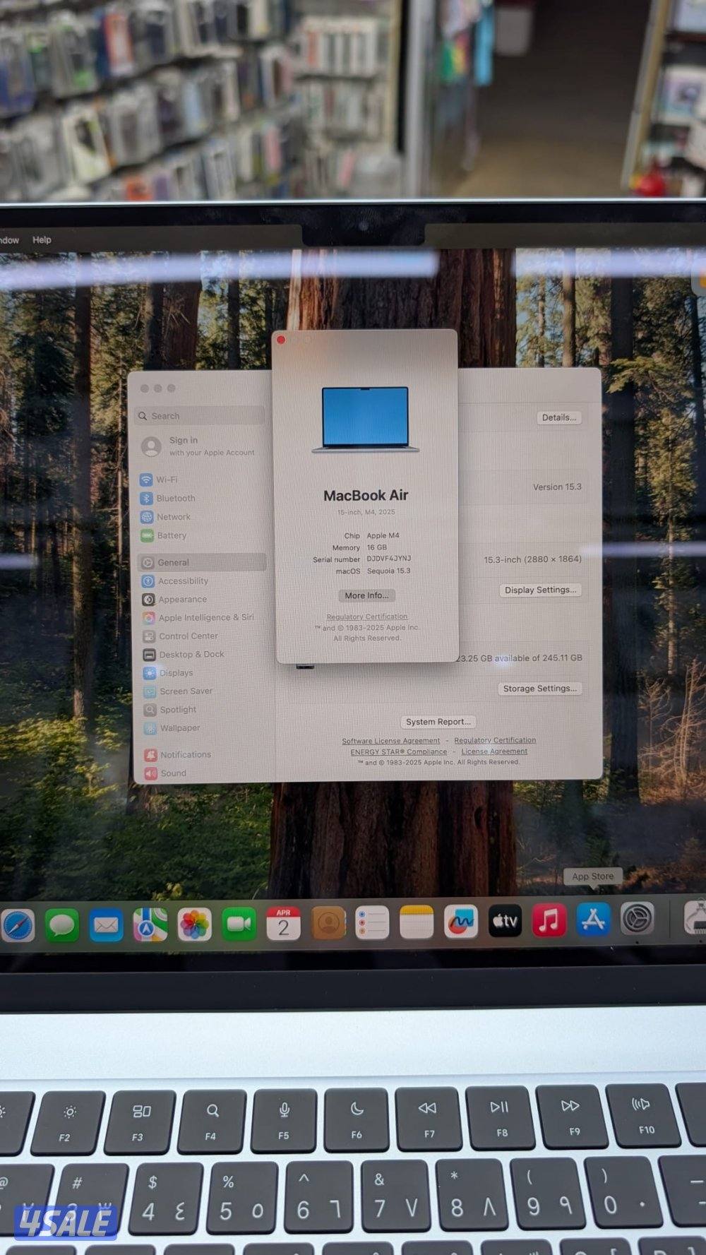 Macbook air m4 15 inch 16 gb 256 gb used like new battery 100 21