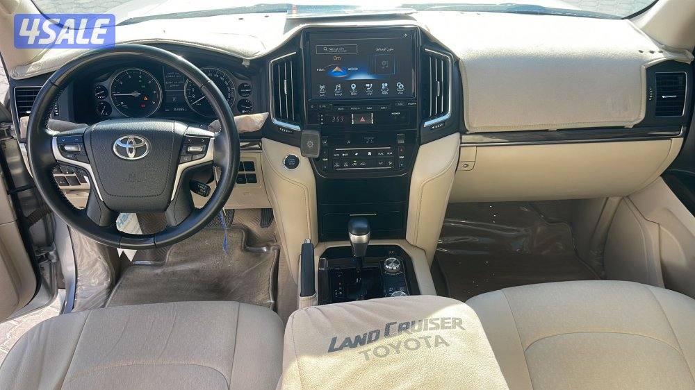 لاندكروز موديل 2020 عداد 93 صبغ الوكاله عليه حمايه فل بدي.6