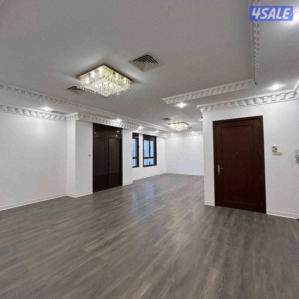 دور كامل للايجار في الصديق قطعة 70