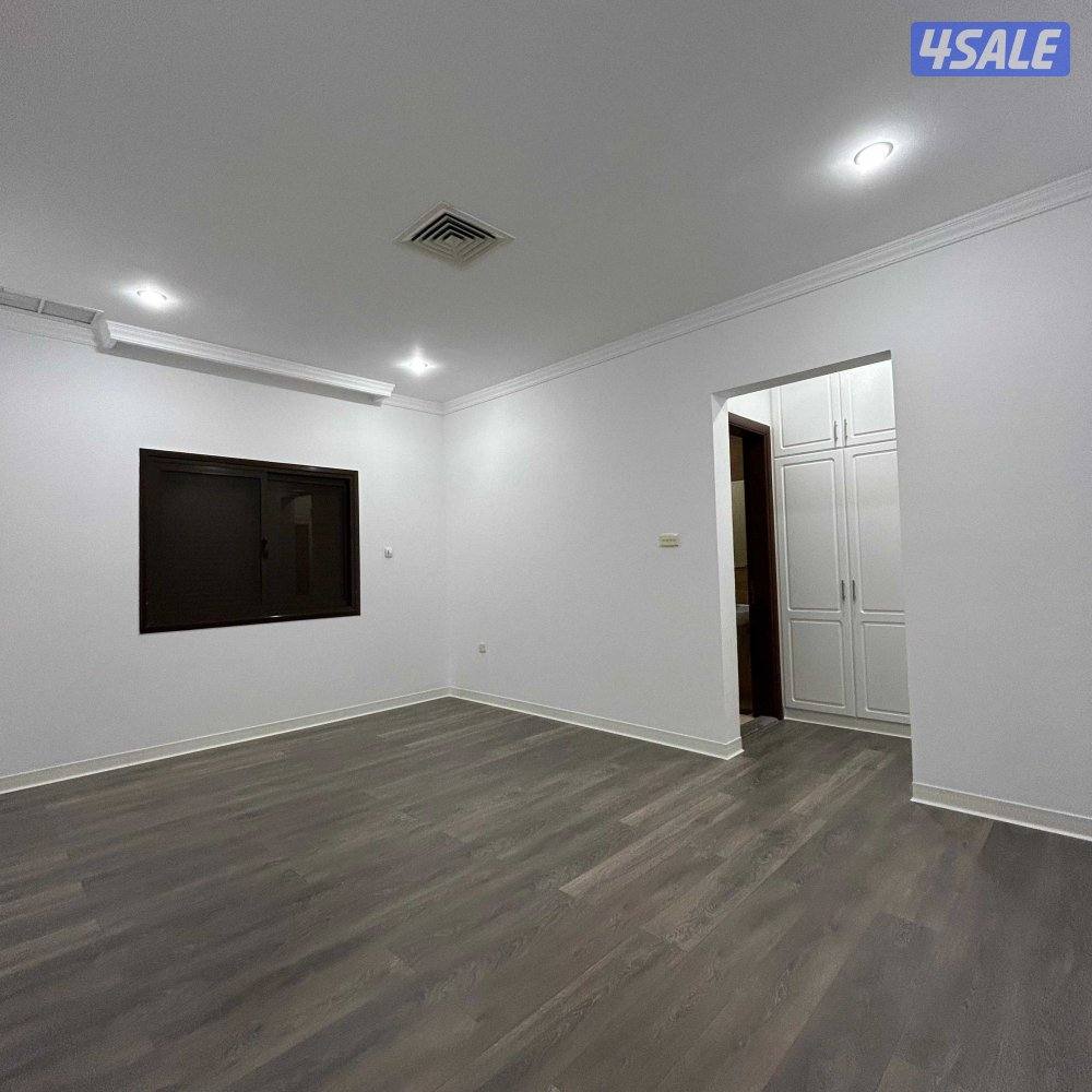 دور كامل للايجار في الصديق قطعة 73