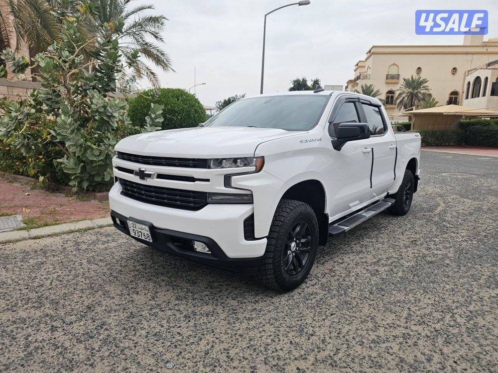 وانيت سلفرادو RST كامل المواصفات دبل جير شرط الفحص2