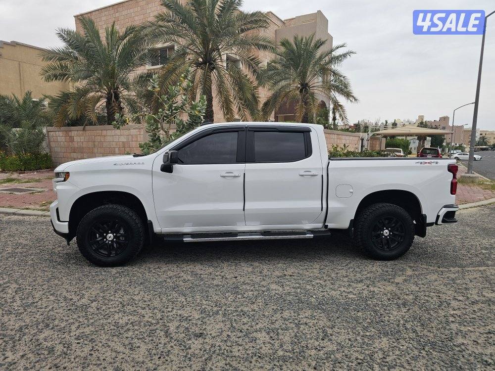 وانيت سلفرادو RST كامل المواصفات دبل جير شرط الفحص1