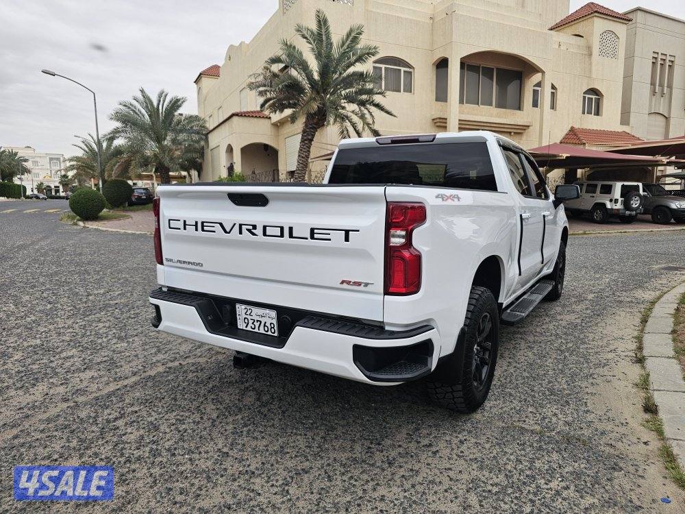 وانيت سلفرادو RST كامل المواصفات دبل جير شرط الفحص3