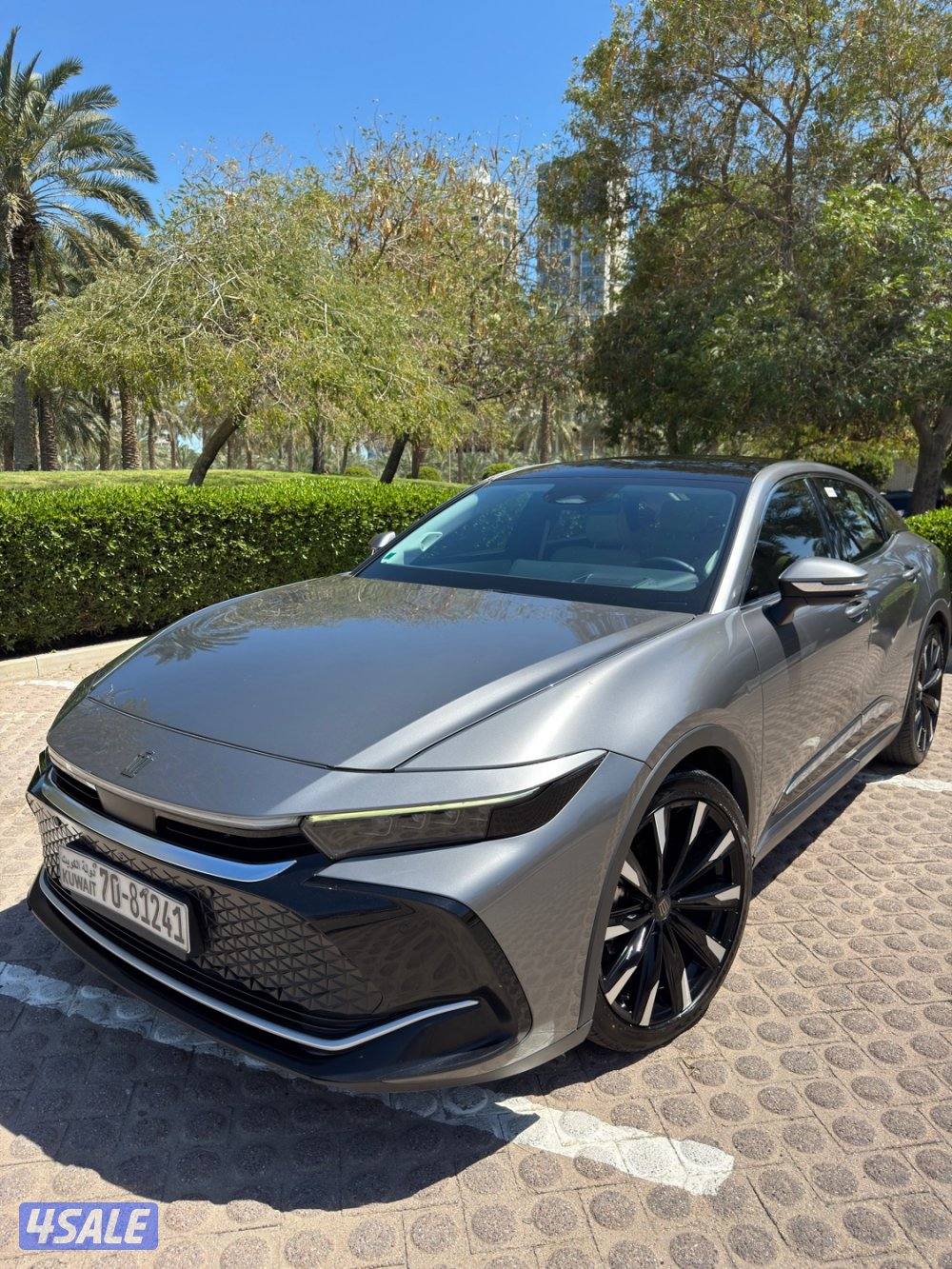 تـويـوتا كـراون اعلـى صنـف الدرجـة الاولـى0